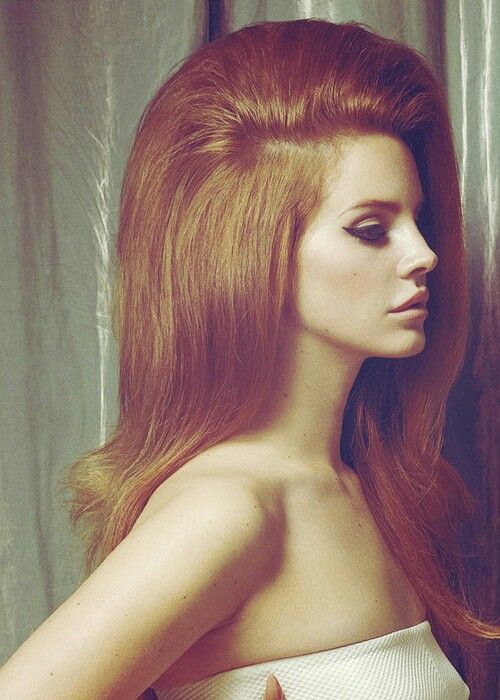 Lana Del Rey With a Voluminous, Priscilla Presley-Style Hairstyle